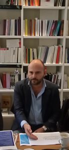 Φωτογραφία του Προέδρου του ΤΕΕ Γιώργου Στασινού κατά την παρουσίαση του απολογισμού