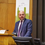 Φωτογραφία του Γ. Στασινού, διεπιστημονική γνώση και αναπτυξιακό άλμα