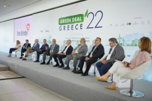 Εικόνα με πράσινα κτήρια και αστικές αναπλάσεις