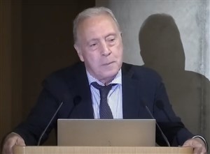 Φωτογραφία του Νίκου Σταμπολίδη, Γενικού Διευθυντή του Μουσείου της Ακρόπολης