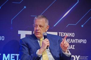 Φωτογραφία του Νίκου Ταχιάου, Υφυπουργού Υποδομών και Μεταφορών, με το κείμενο σχετικά με το Μετρό της Αθήνας