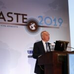 Φωτογραφία από το συνέδριο για τα απορρίμματα