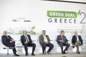 Εικόνα με πράσινες μεταφορές και ηλεκτροκίνηση