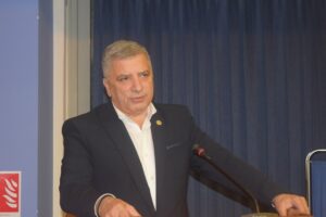 patoulis 1 300x200