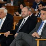 Φωτογραφία του Σταύρου Παυλόπουλου και του Κυριάκου Μητσοτάκη