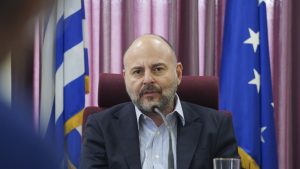 Ο Πρόεδρος του ΤΕΕ κ. Γιώργος Στασινός κατά τη διάρκεια συνέντευξης Τύπου στην Κρήτη